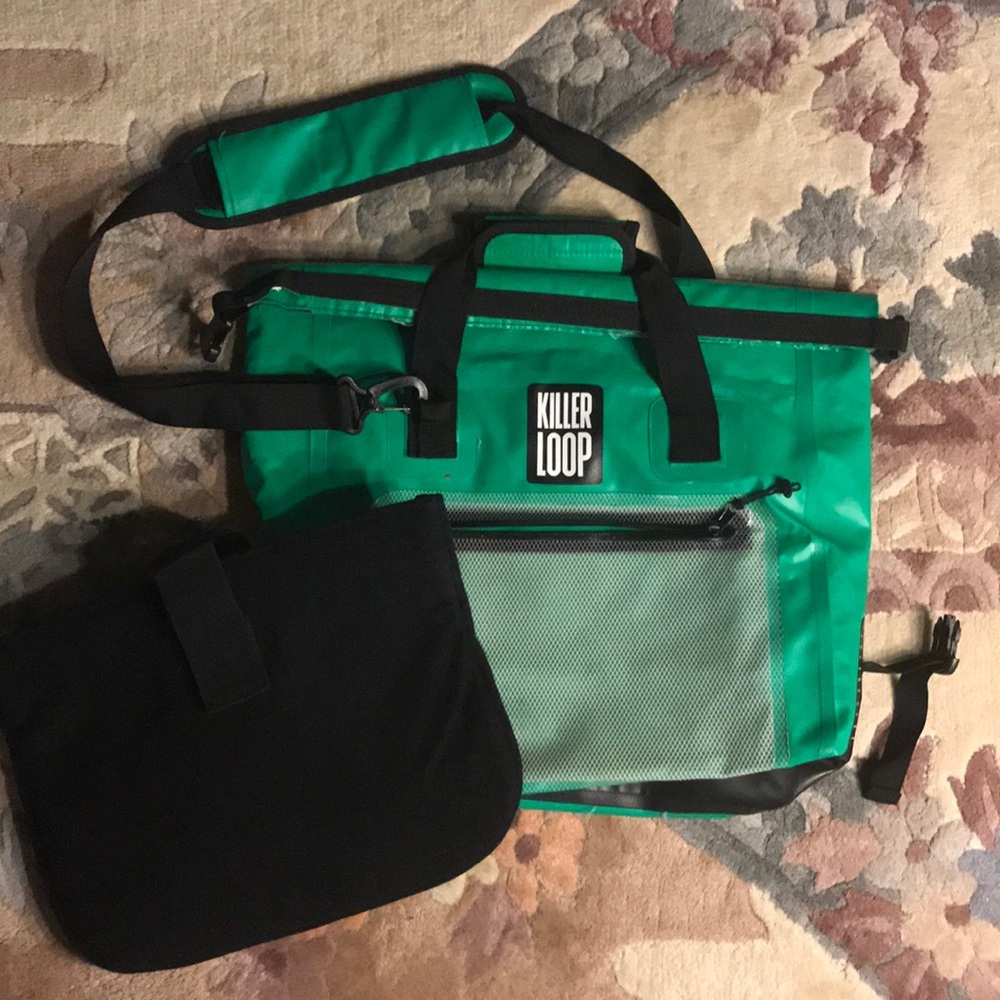 KILLER LOOP bag - with laptop inner protective bag